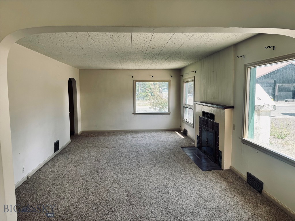 124 N Geyser Street Property Photo 14