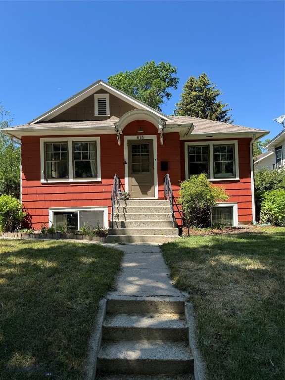 815 S 6th Avenue Property Photo 1
