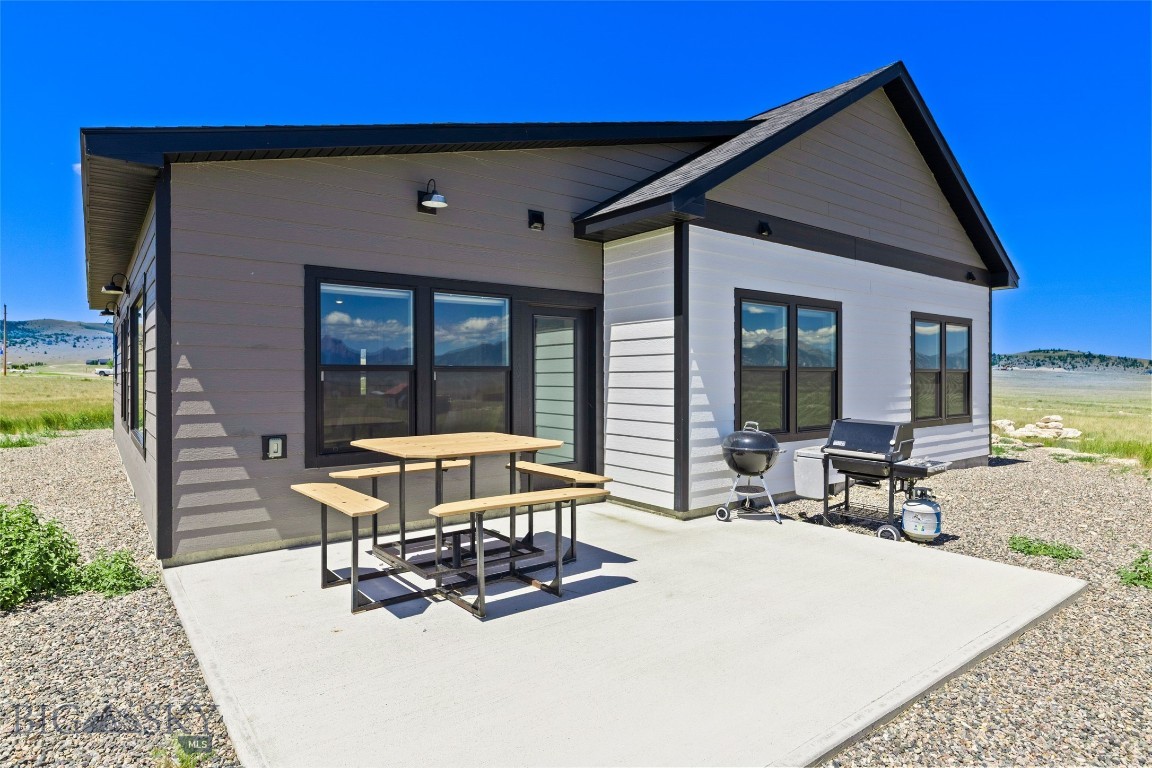 21 Gopher Trail Property Photo 1