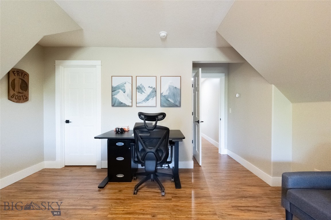 911 N Aster Property Photo 47