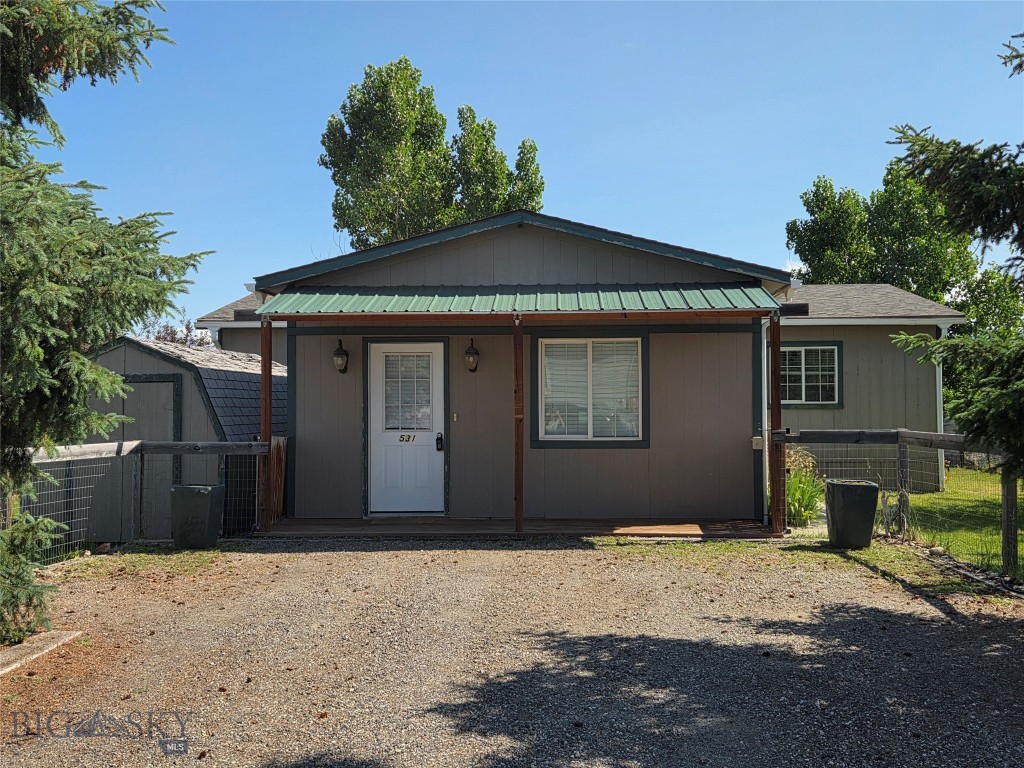 531 Westwood Circle