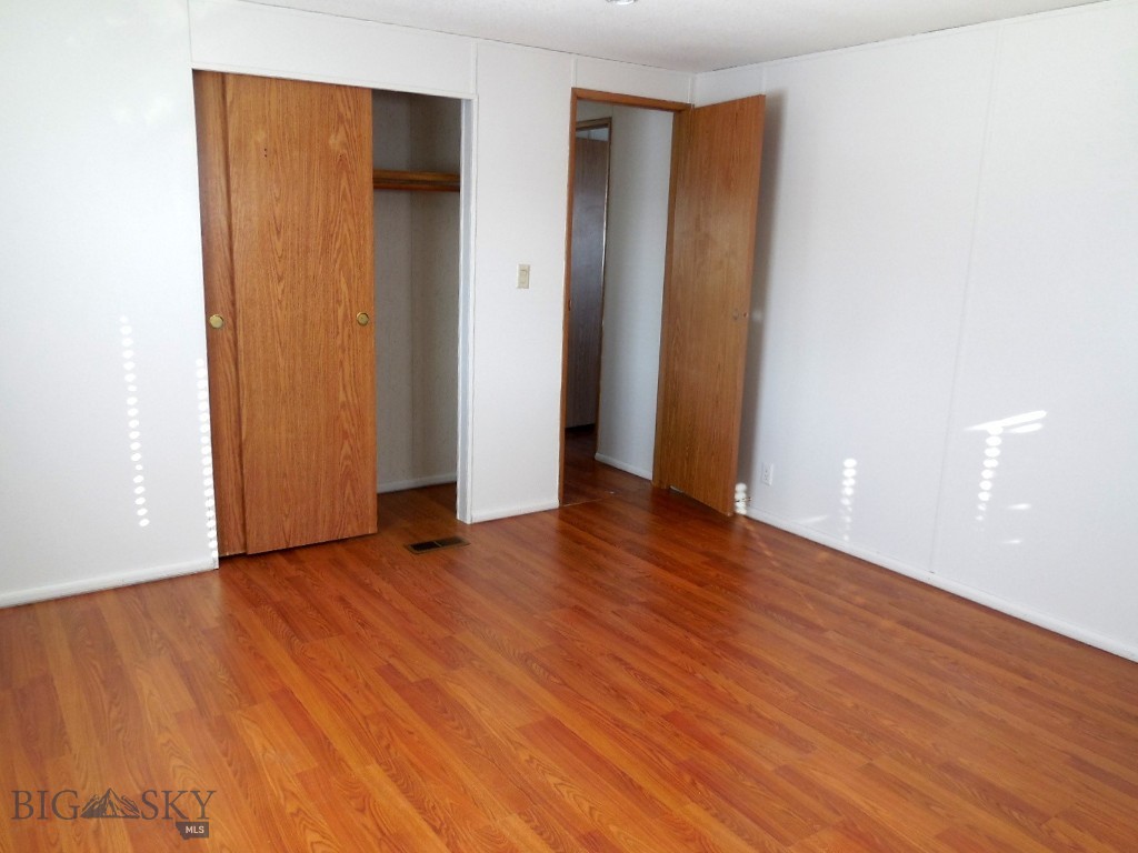 531 Westwood Circle Property Photo 24