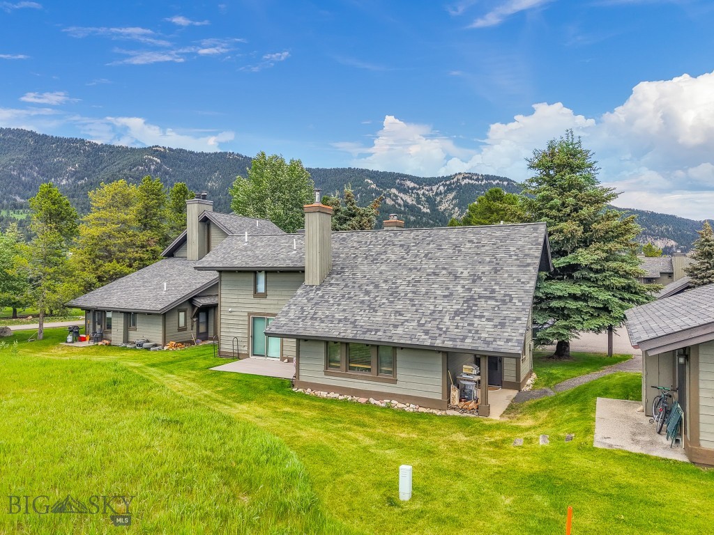 79 Yellowstone Spur 79a Property Photo 3