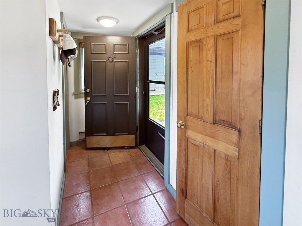 79 Yellowstone Spur 79a Property Photo 14