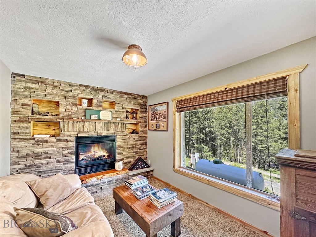 16 Upper Slope Property Photo 13