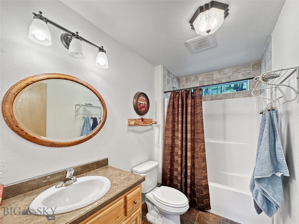 16 Upper Slope Property Photo 15