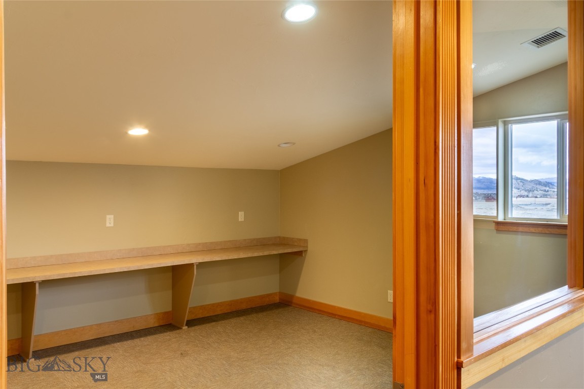 3390 Colton Drive A Property Photo 16