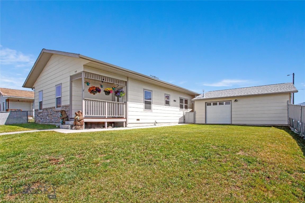 940 Nevada Avenue Property Photo