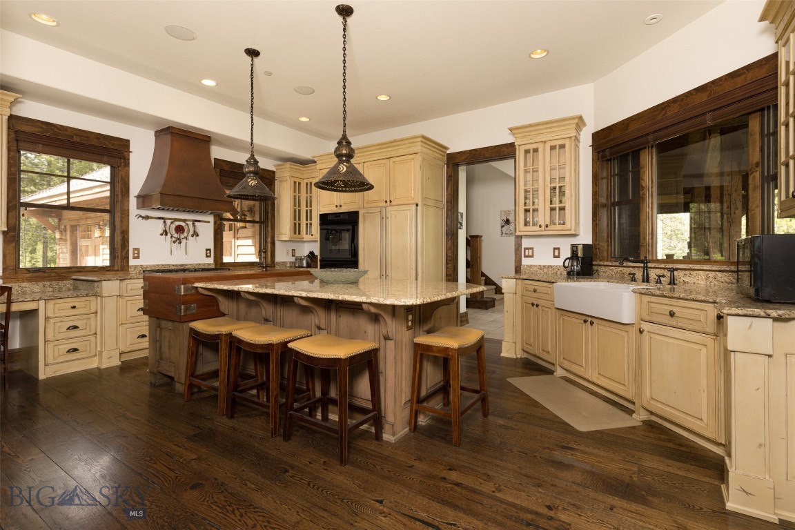 2570 Ousel Falls Road Property Photo 14