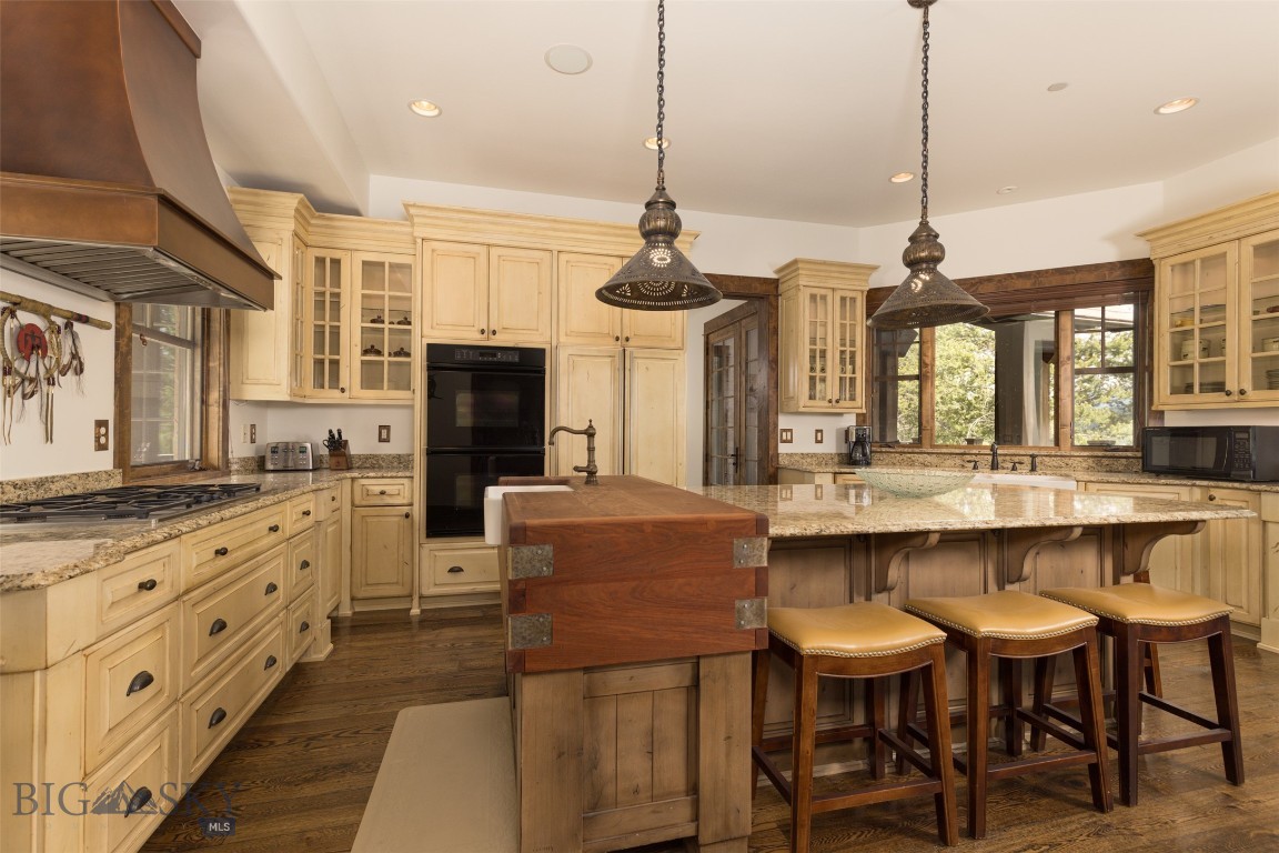 2570 Ousel Falls Road Property Photo 15