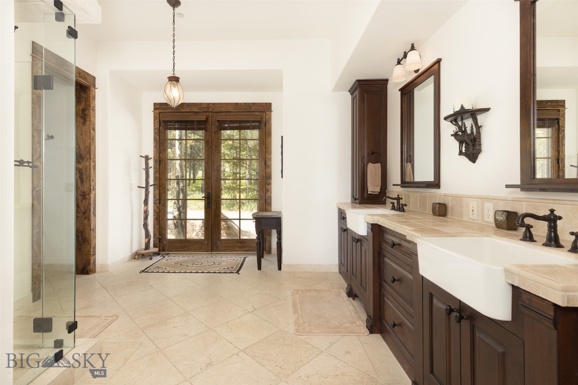 2570 Ousel Falls Road Property Photo 24