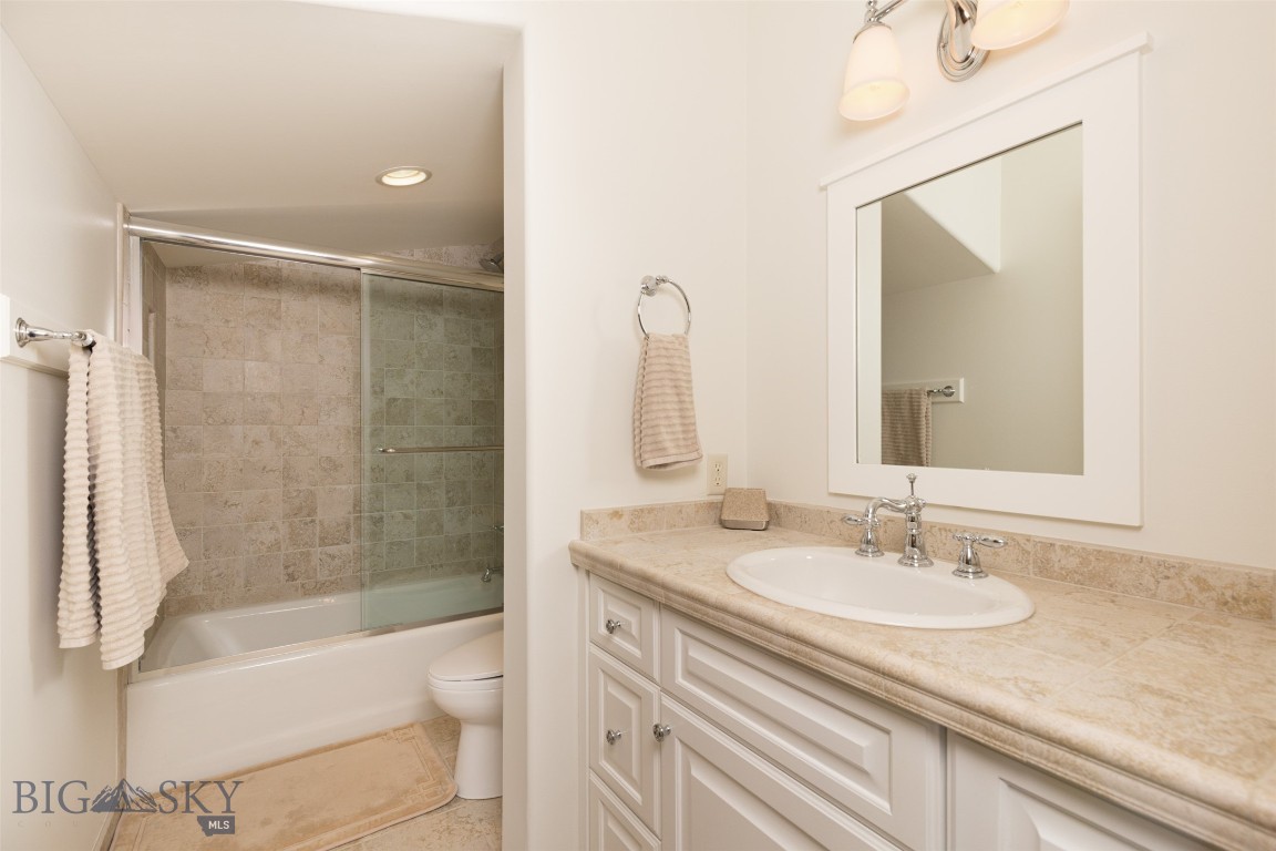 2570 Ousel Falls Road Property Photo 29