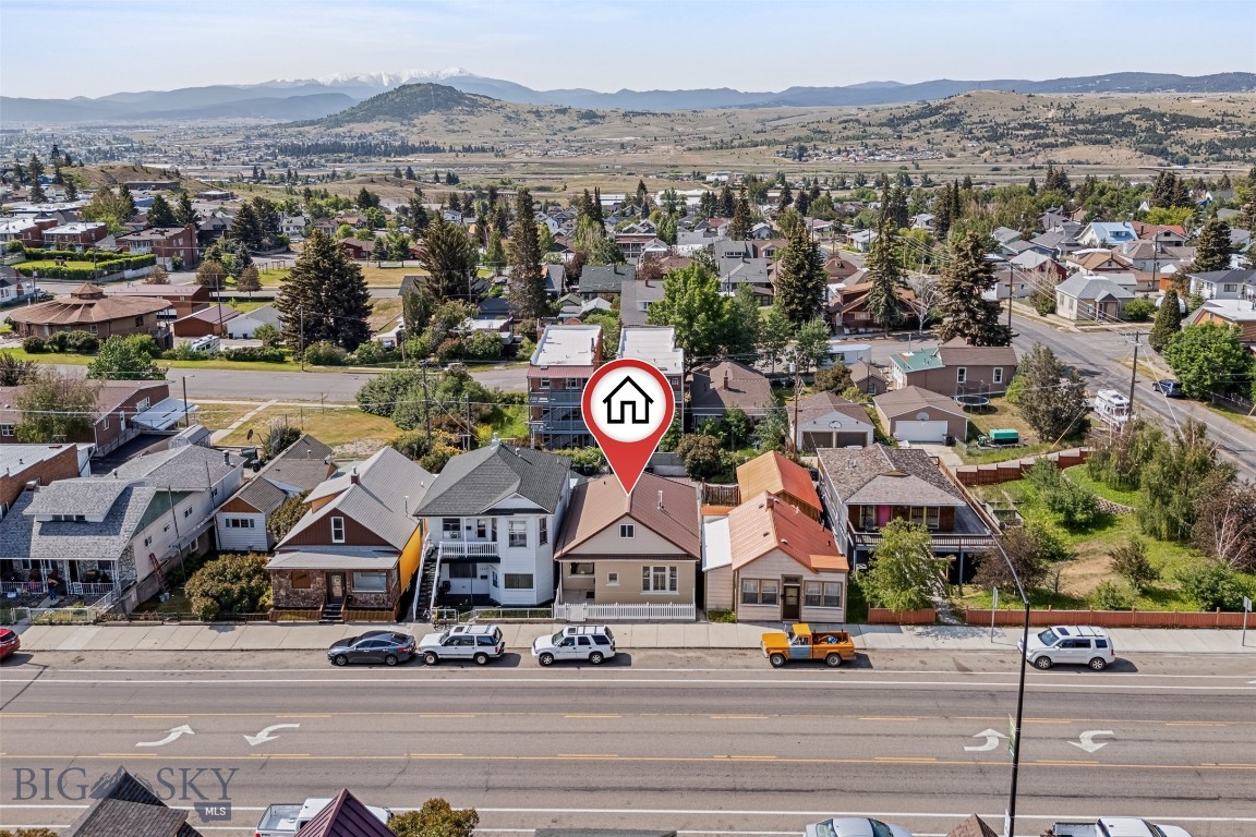 1046 W Park Street Property Photo 38