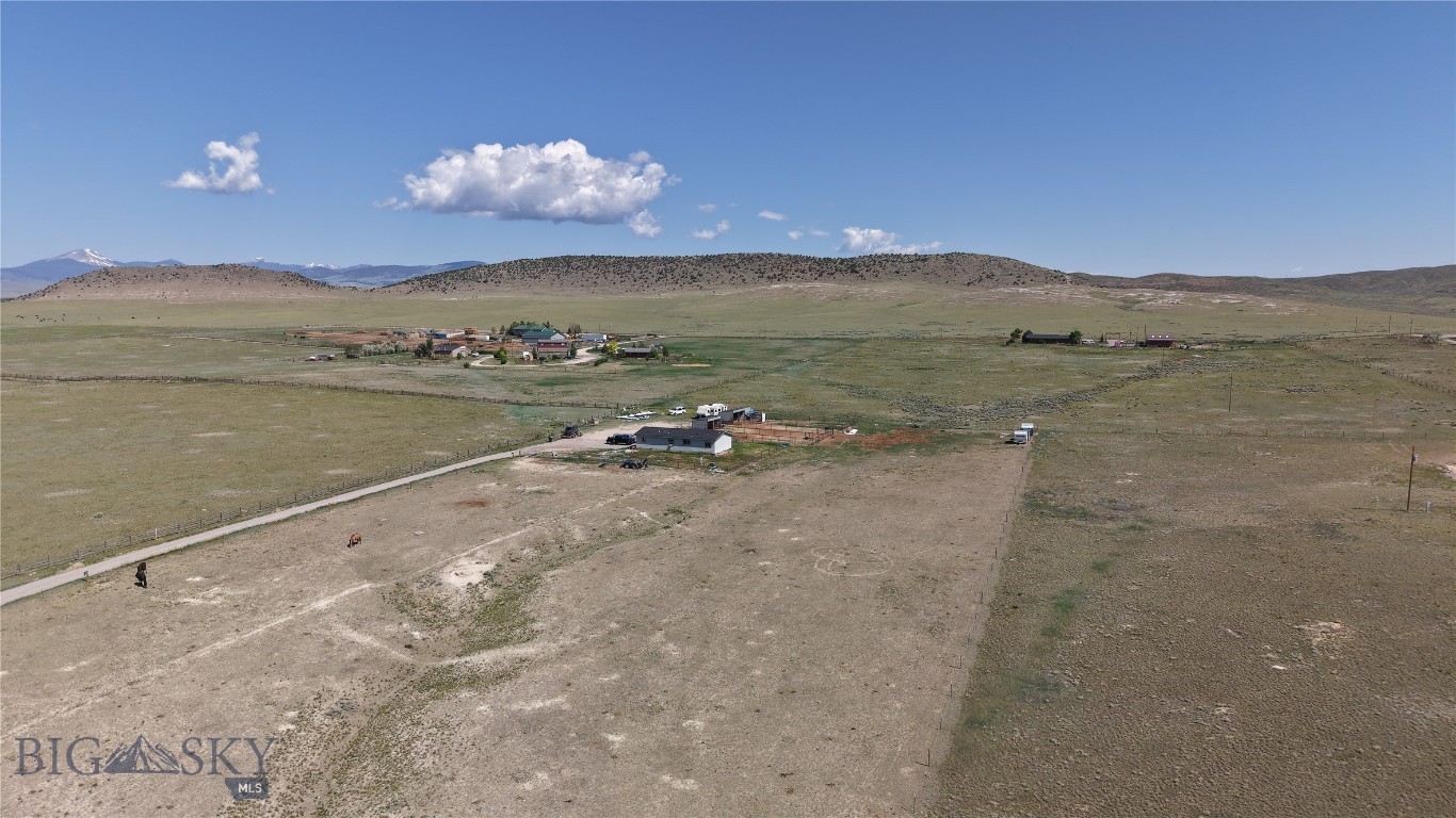 281 Snowcrest Trail Property Photo 4