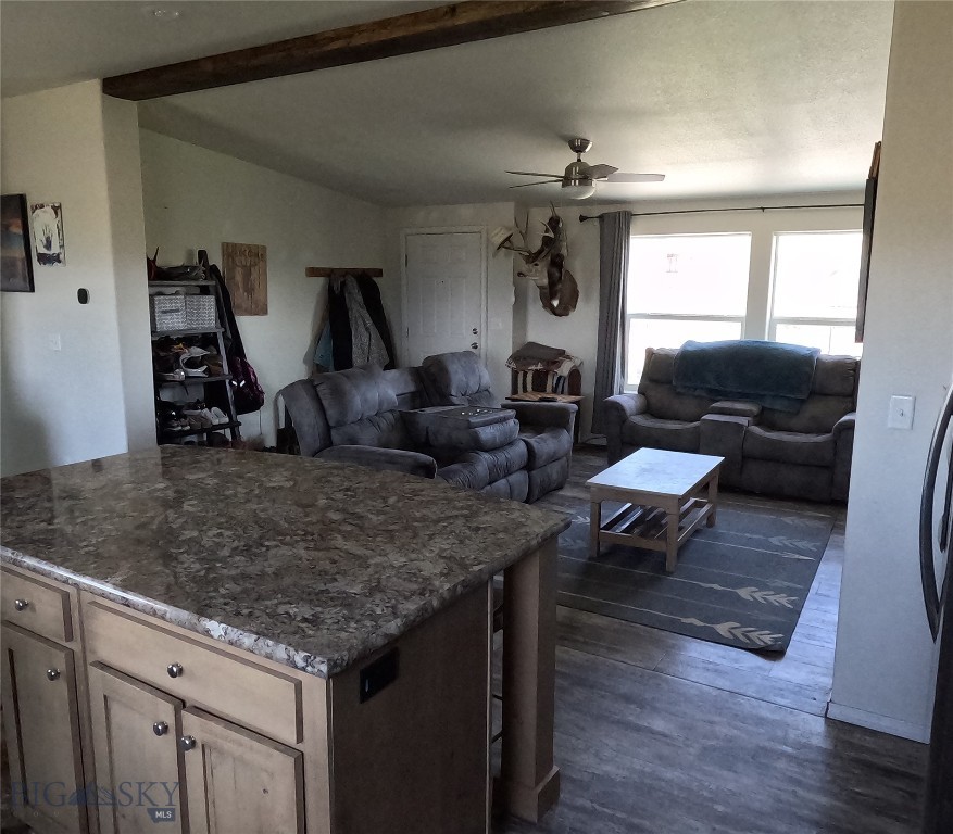 281 Snowcrest Trail Property Photo 7