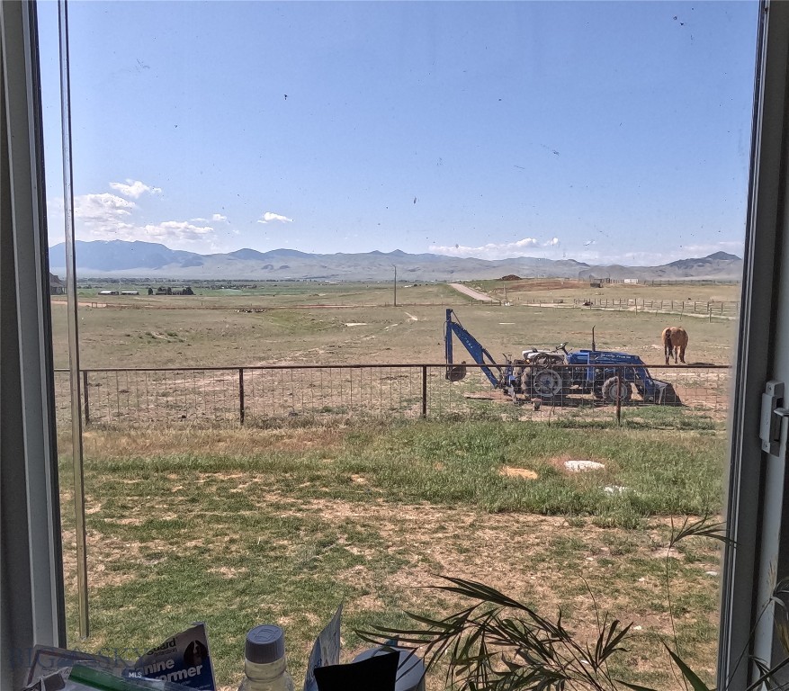 281 Snowcrest Trail Property Photo 18