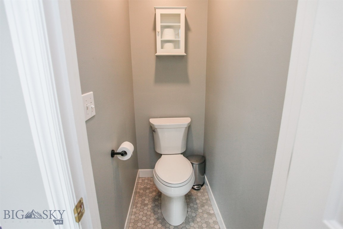 717 N Aster Avenue Property Photo 26