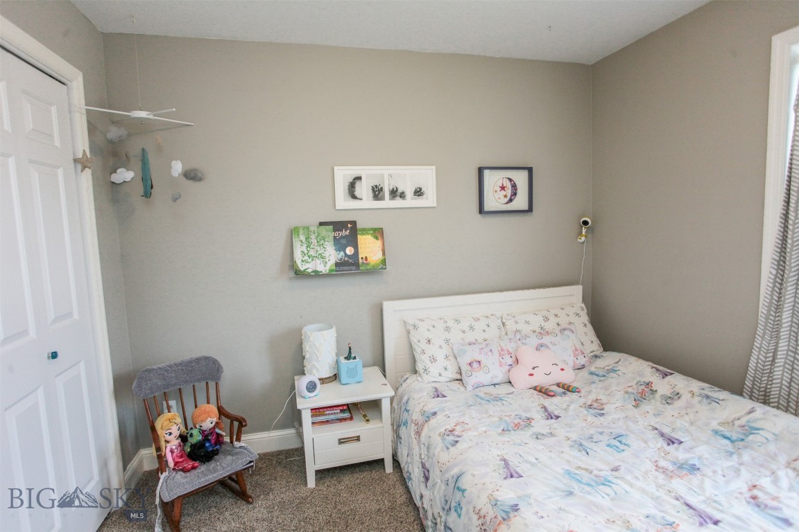 717 N Aster Avenue Property Photo 27