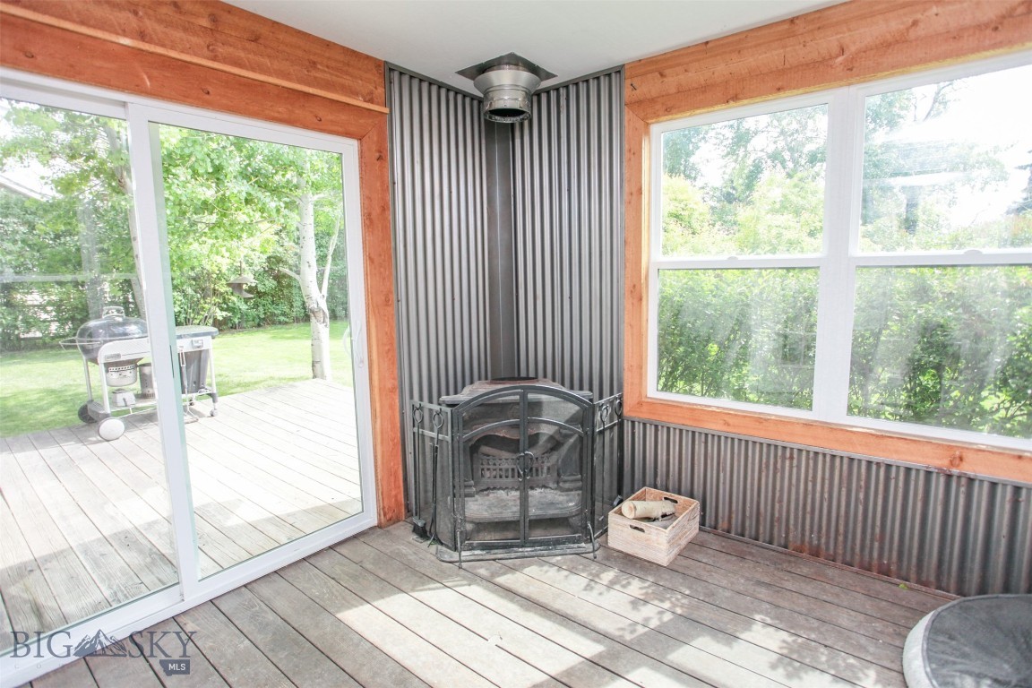 717 N Aster Avenue Property Photo 29