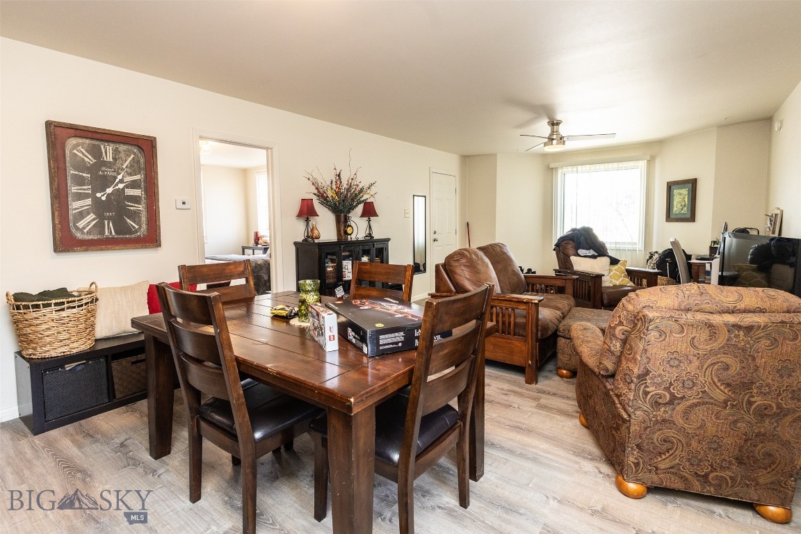 721 W Park Avenue Property Photo 18