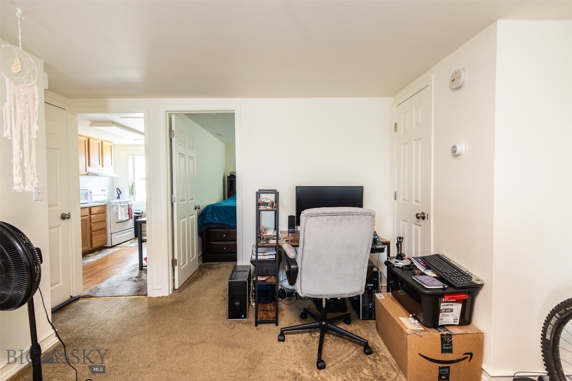 721 W Park Avenue Property Photo 40