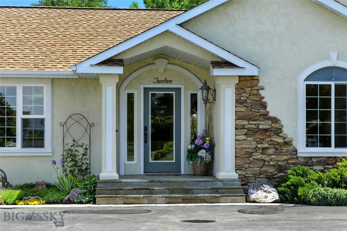 12 Pathfinder Trail Property Photo 6