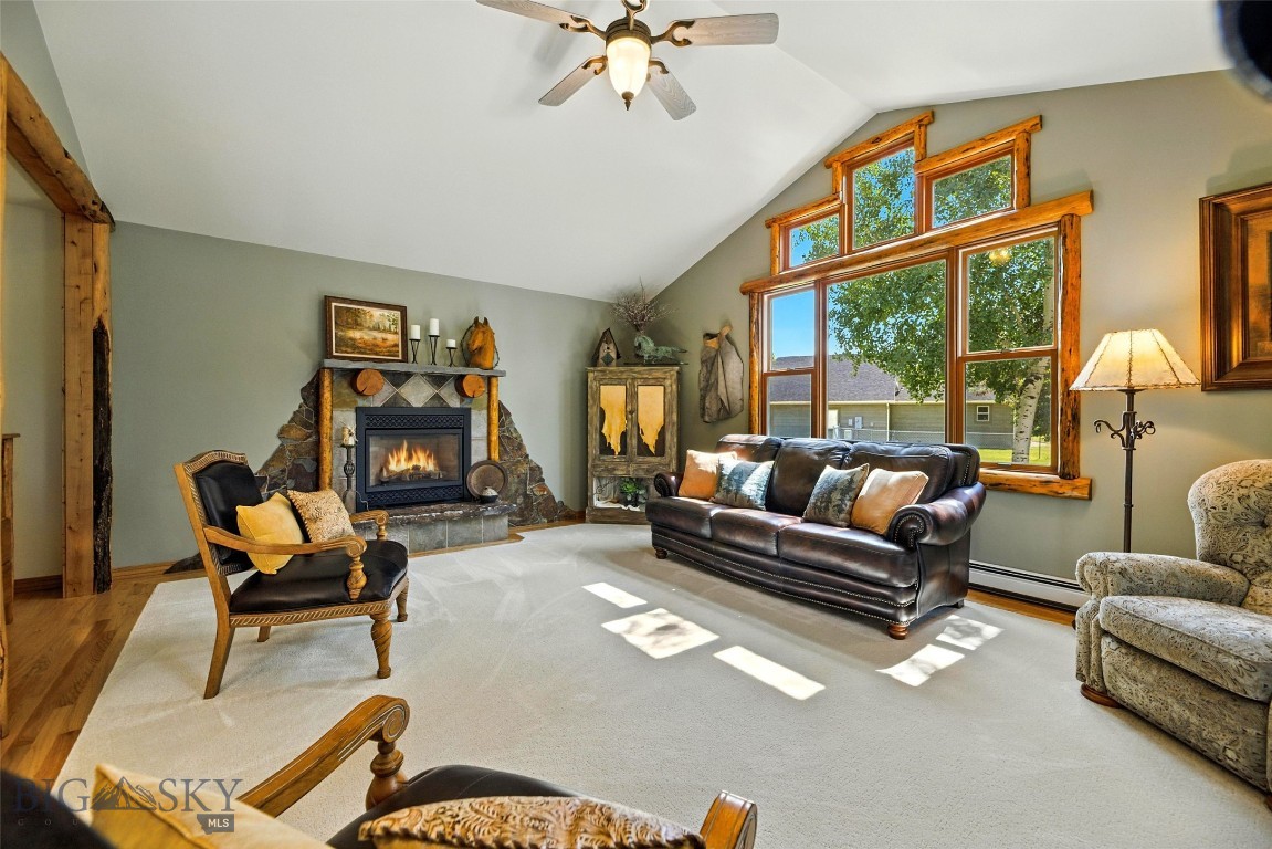 12 Pathfinder Trail Property Photo 32