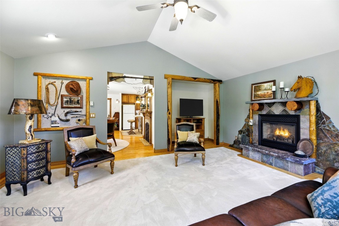 12 Pathfinder Trail Property Photo 35