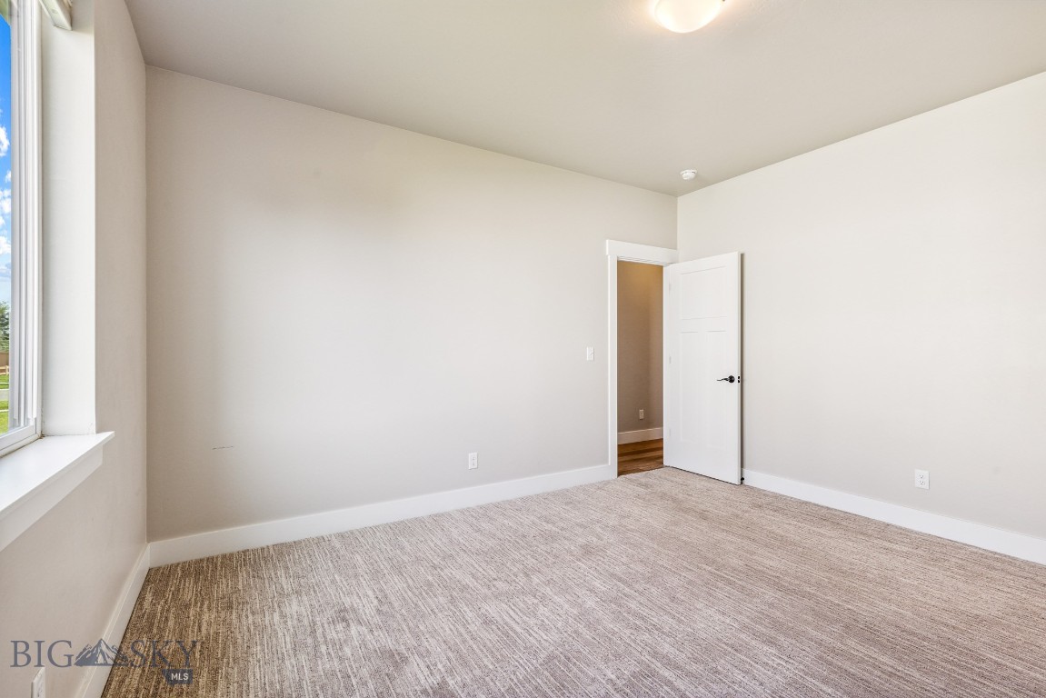 166 King Meadows Lane Property Photo 42