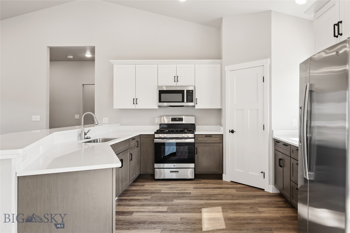 3815 S Arizona Property Photo 10