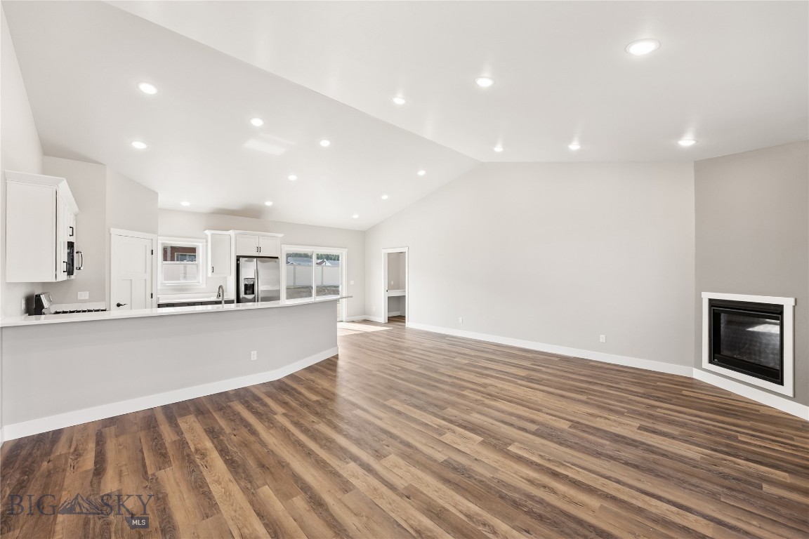 3815 S Arizona Property Photo 12
