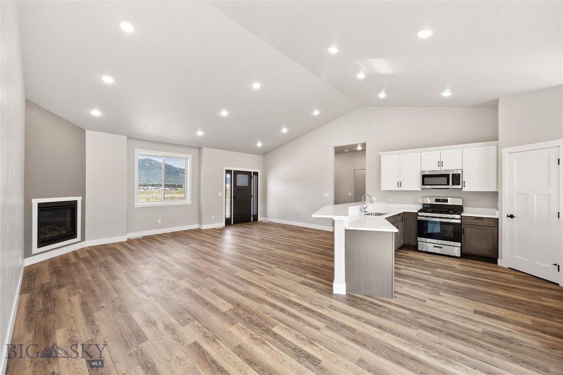 3815 S Arizona Property Photo 13