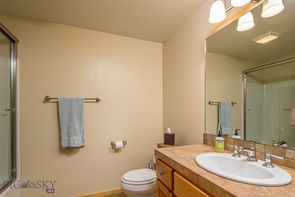 70 Lake Shore Drive 3 Property Photo 30