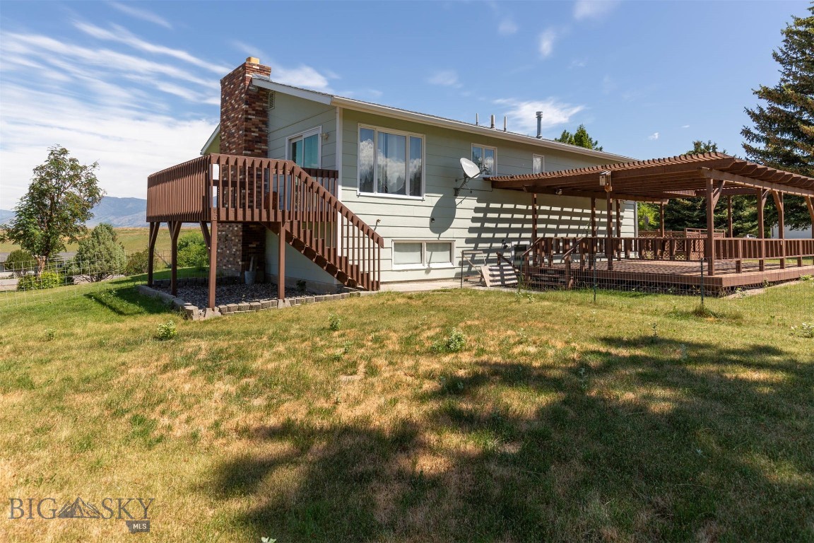 4919 Itana Circle Property Photo 7