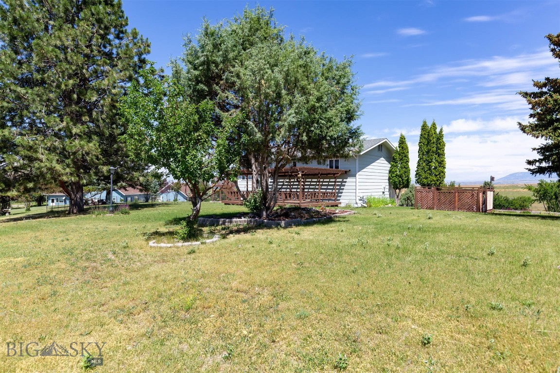 4919 Itana Circle Property Photo 23