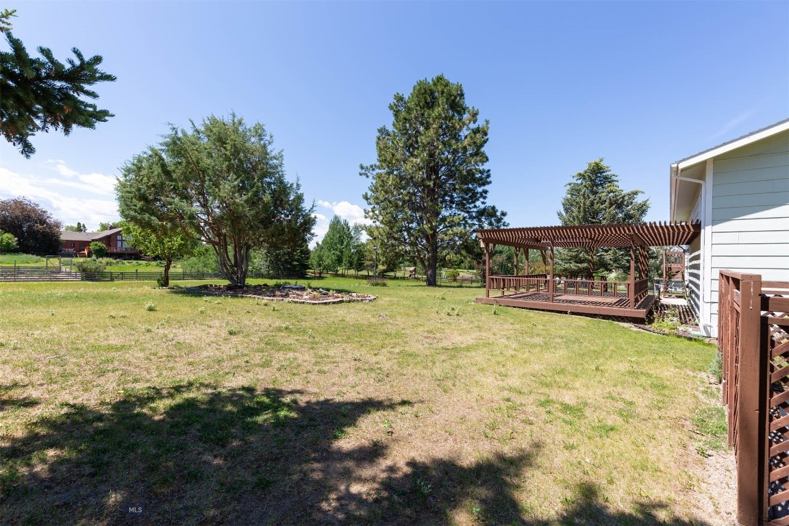 4919 Itana Circle Property Photo 25
