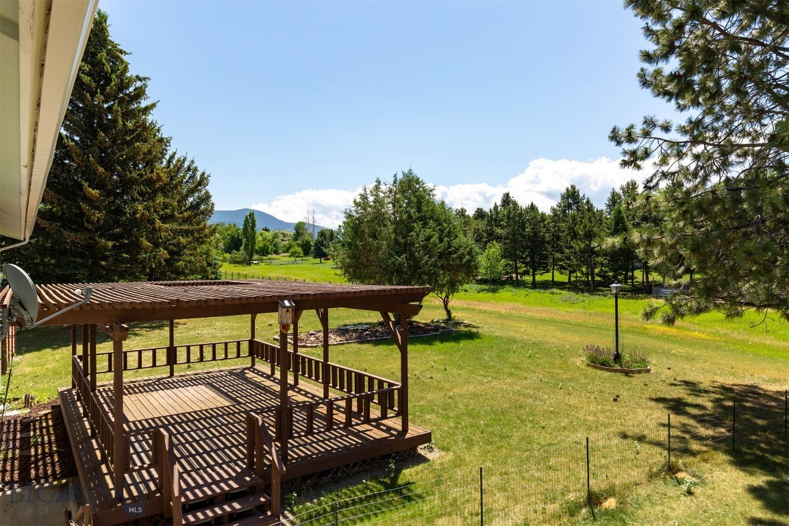 4919 Itana Circle Property Photo 29