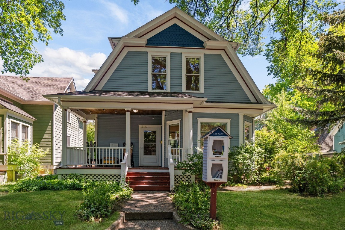 216 S 3rd Avenue