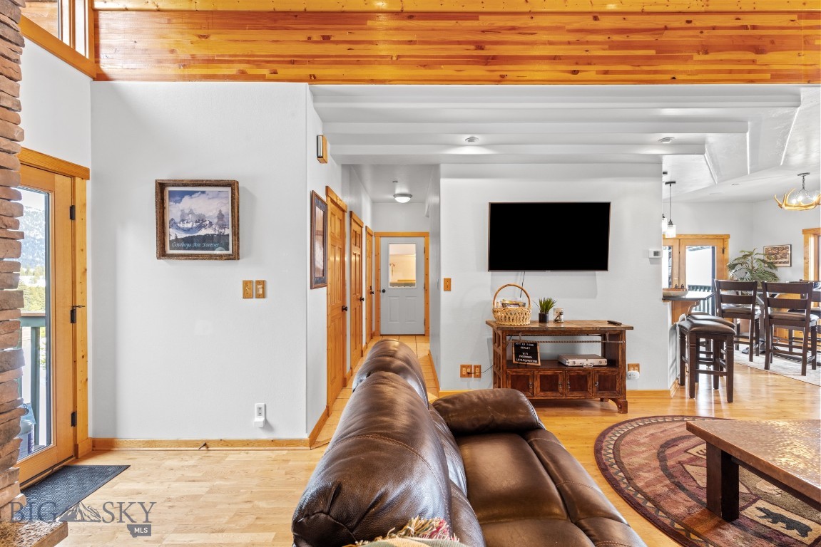 670 Antler Ridge Property Photo 27