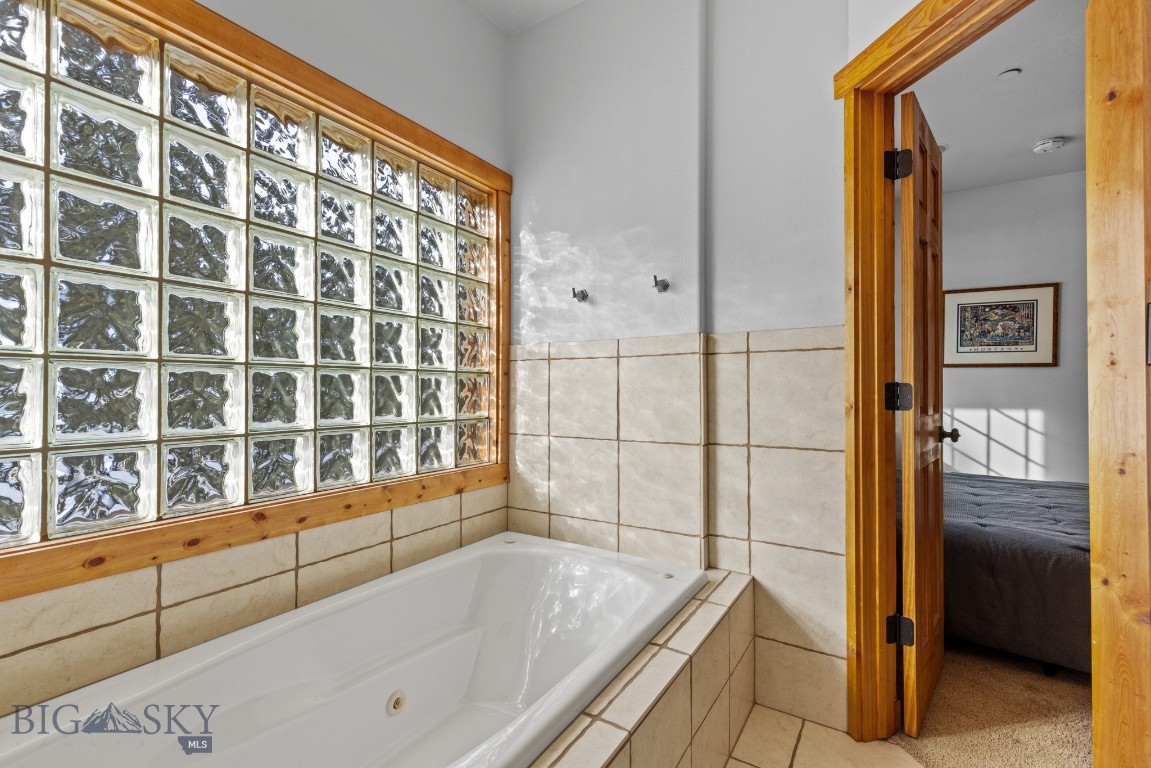 670 Antler Ridge Property Photo 36