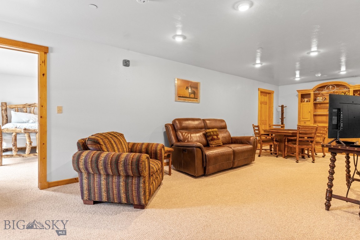 670 Antler Ridge Property Photo 54