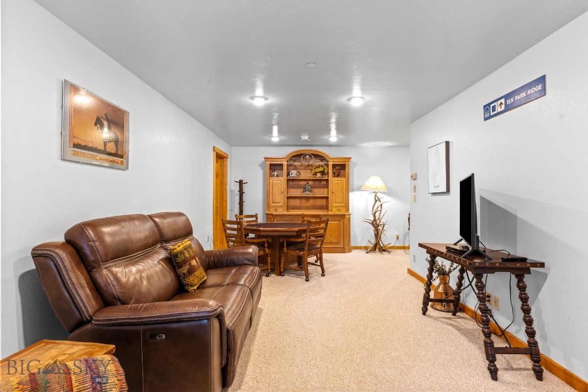 670 Antler Ridge Property Photo 55