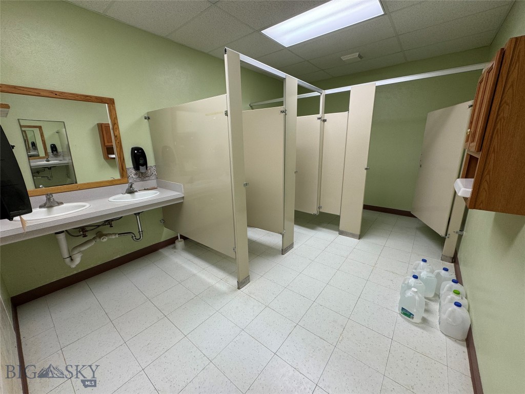 1003 Buckskin Drive Property Photo 18