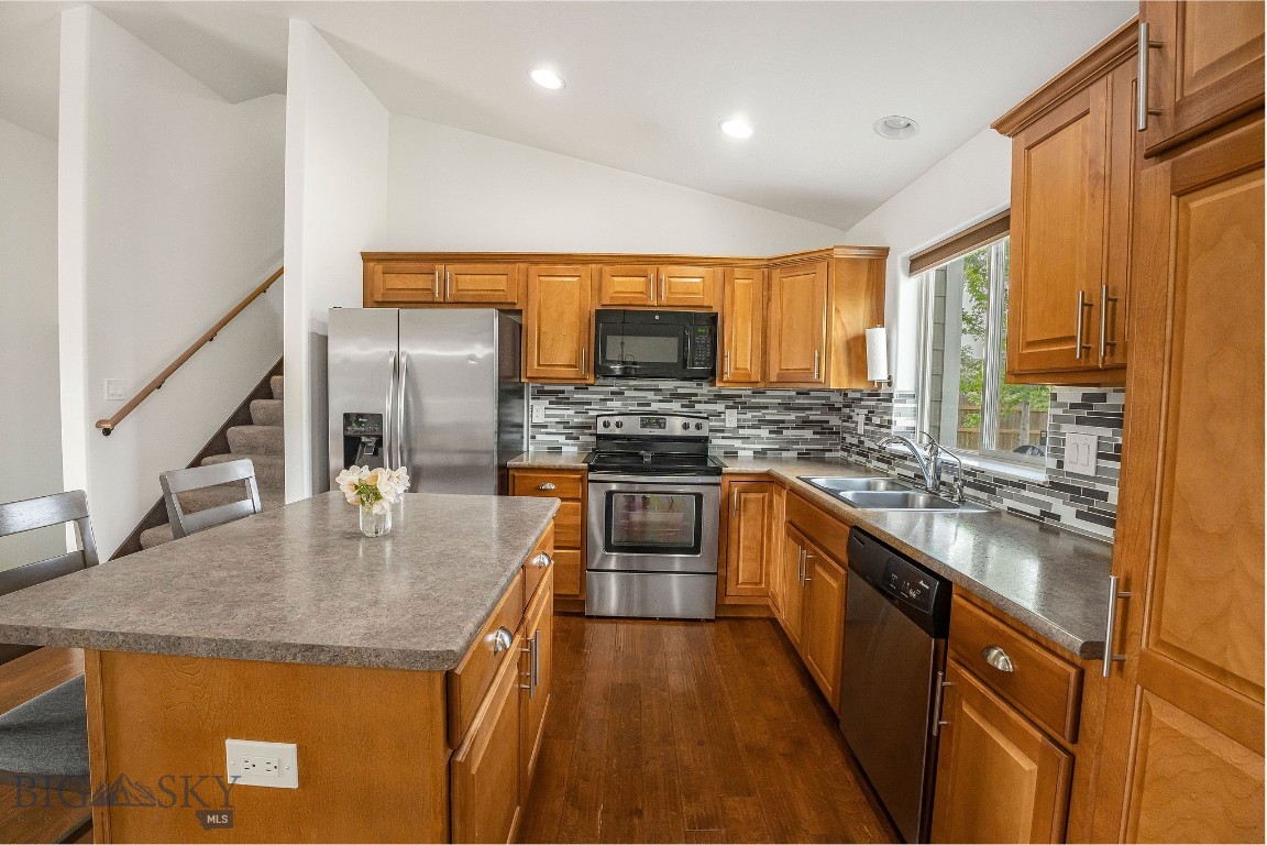 1705 Drummond Boulevard Property Photo 12