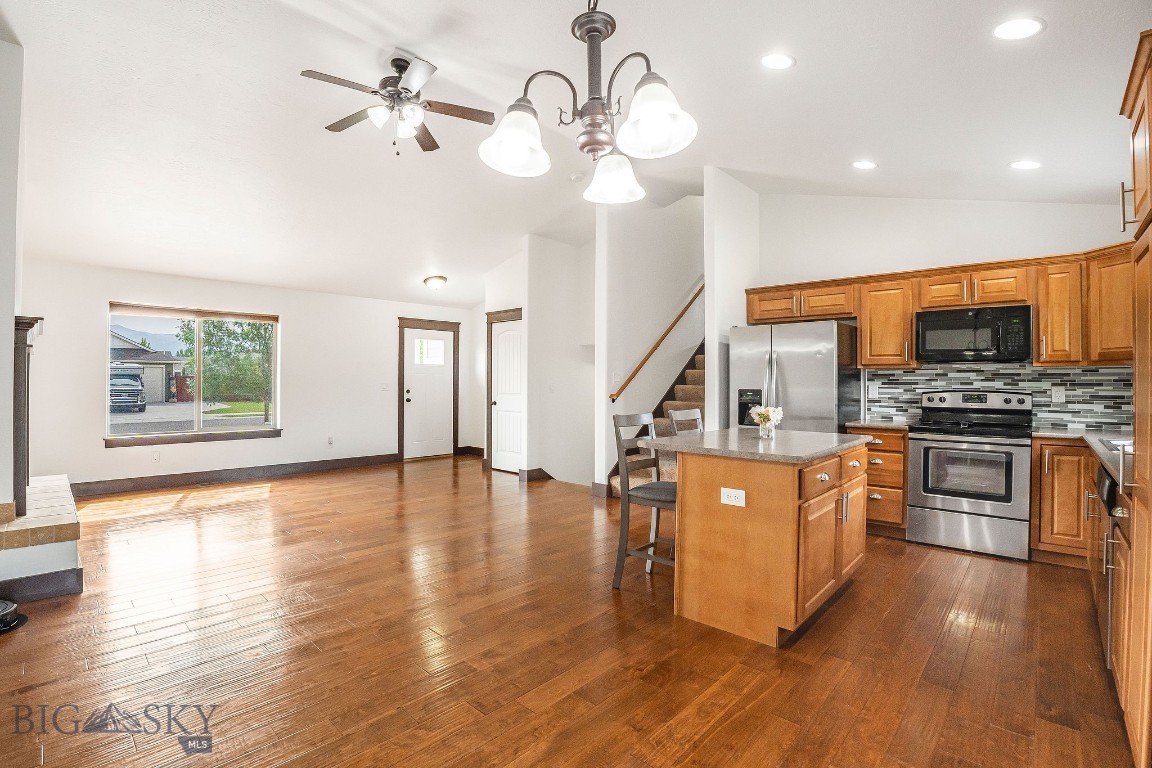 1705 Drummond Boulevard Property Photo 13