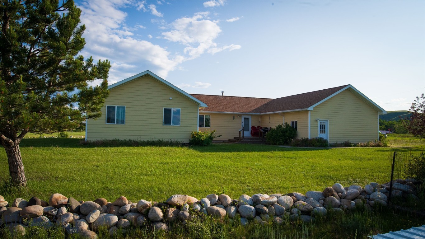 65 Indian Rings Road Property Photo 1