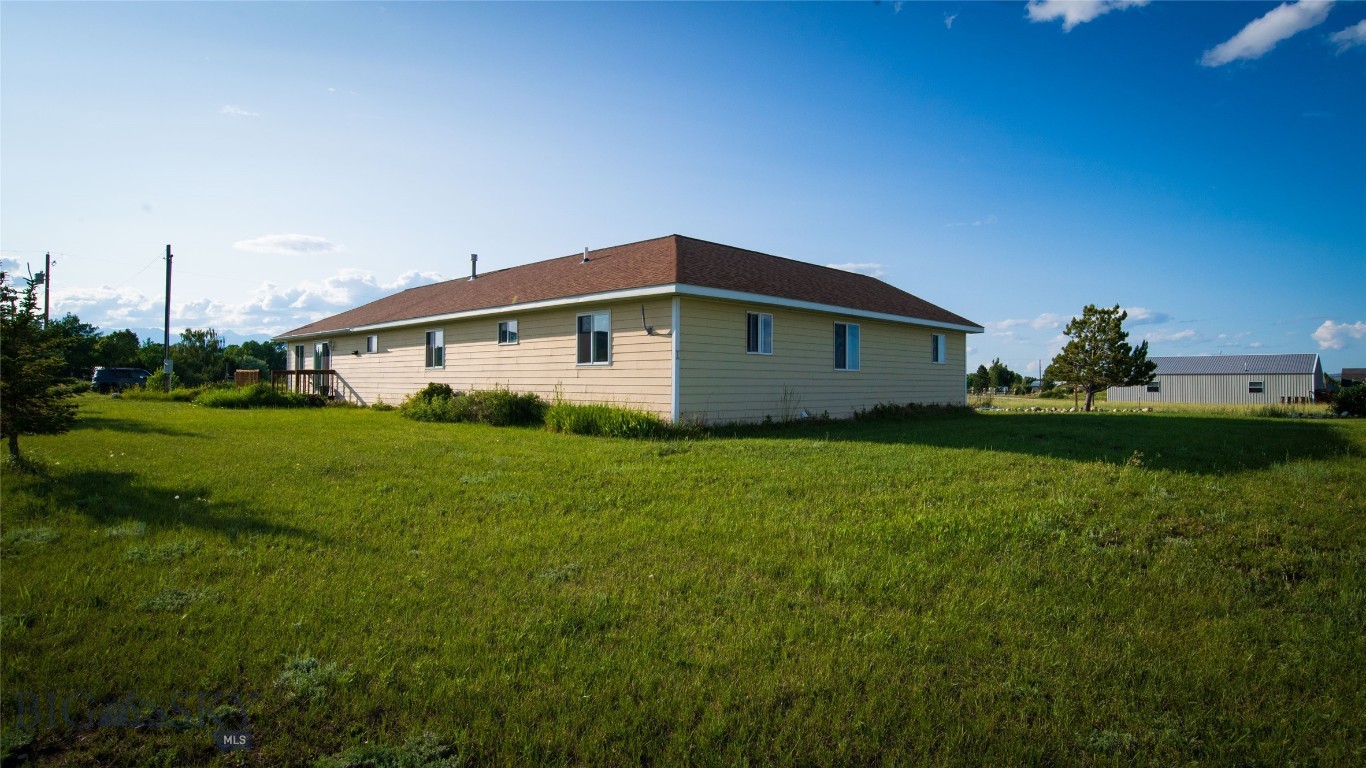 65 Indian Rings Road Property Photo 5