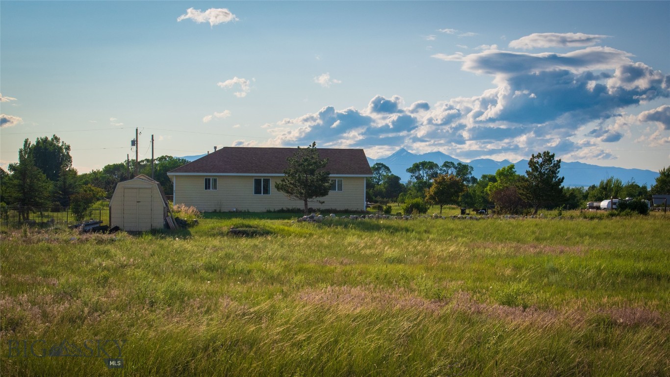 65 Indian Rings Road Property Photo 15