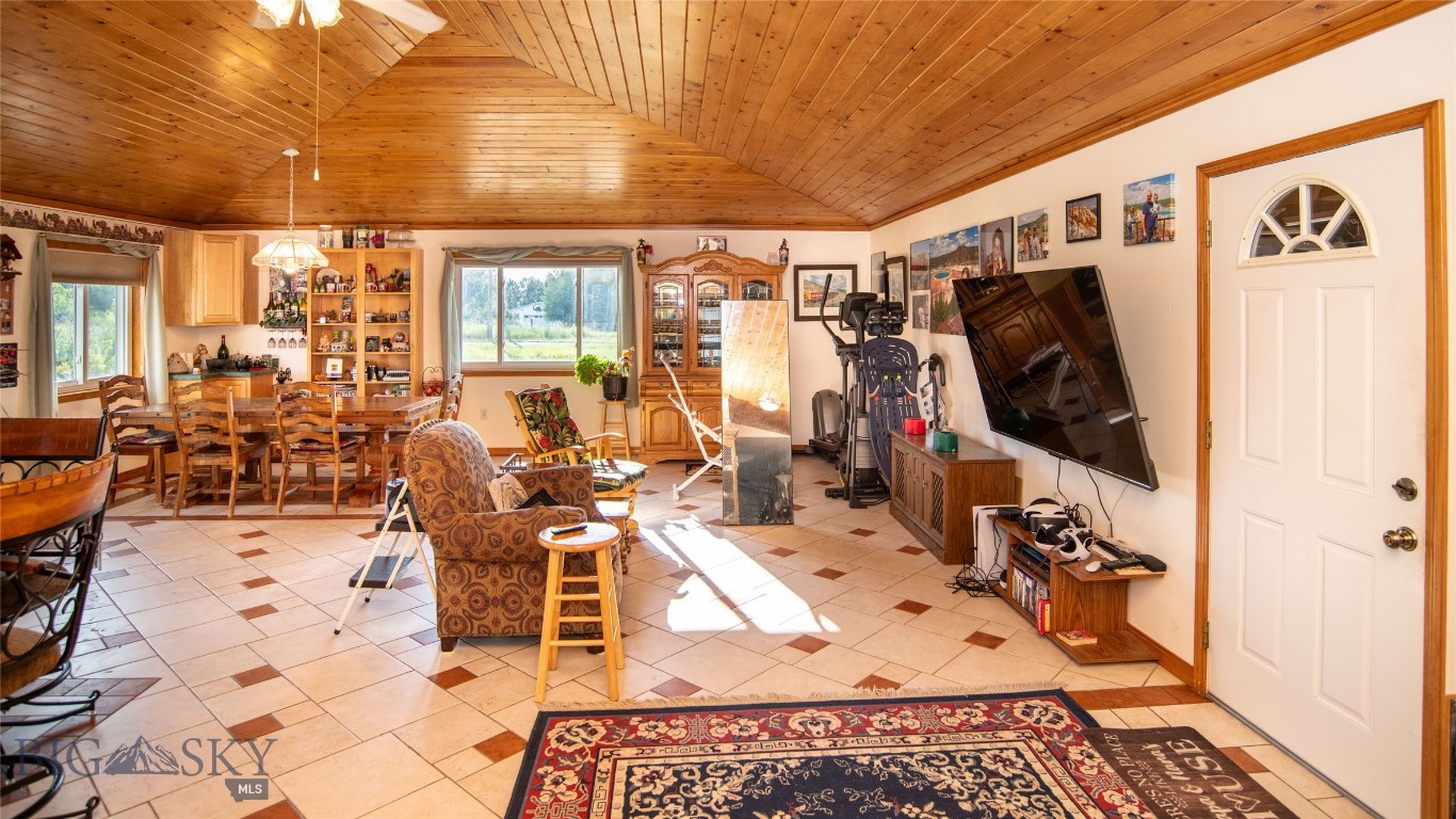 65 Indian Rings Road Property Photo 23