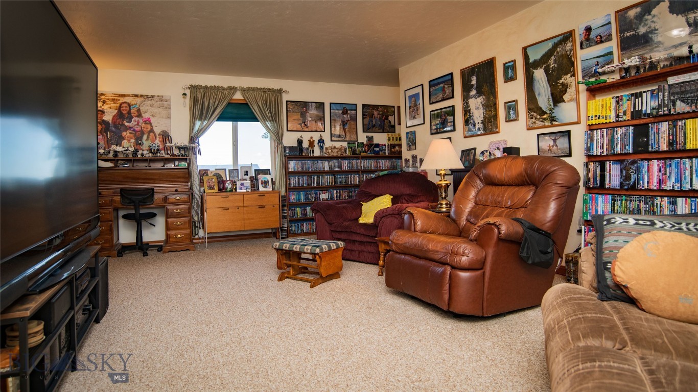 65 Indian Rings Road Property Photo 27